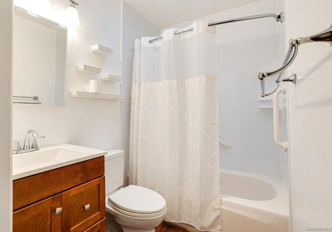 10129 Shaggybark Drive, Santee, California 92071