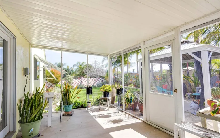 10129 Shaggybark Drive, Santee, California 92071