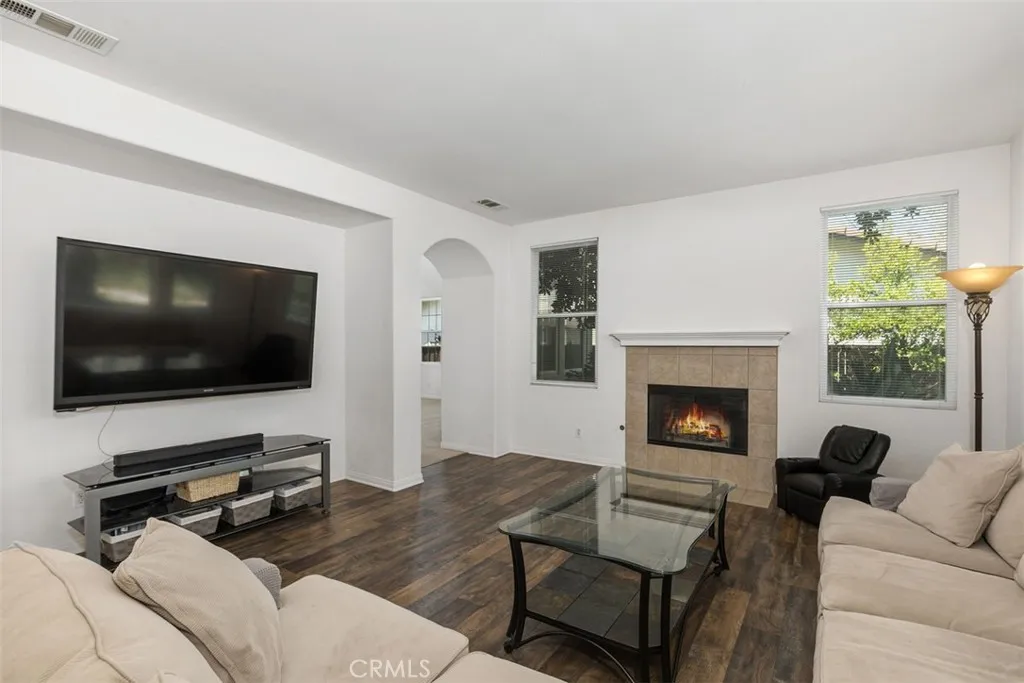 36308 Eagle Lane, Beaumont, California 92223 home-pic-10