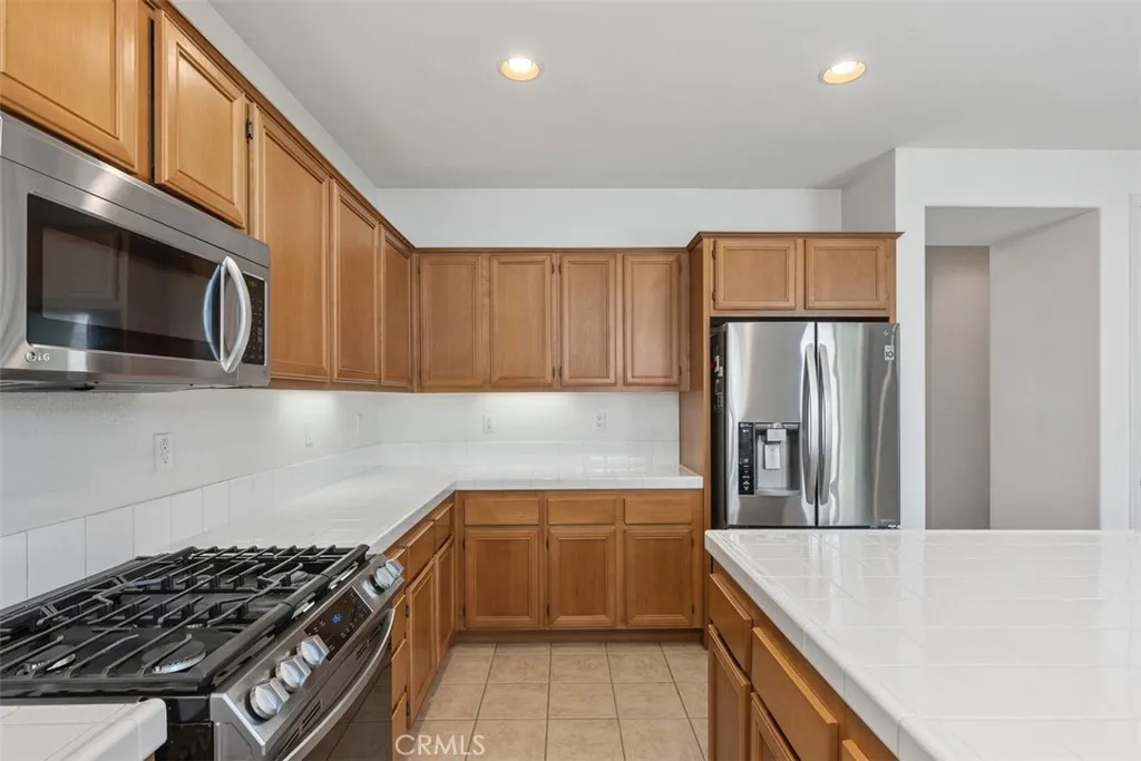 36308 Eagle Lane, Beaumont, California 92223 home-pic-15