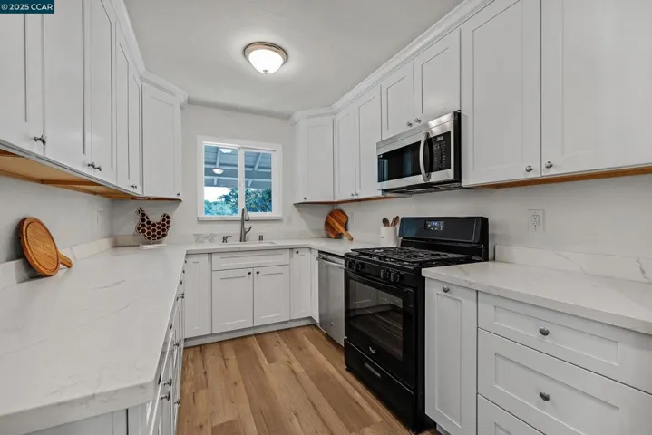 23335 Reed Way, Hayward, California 94541