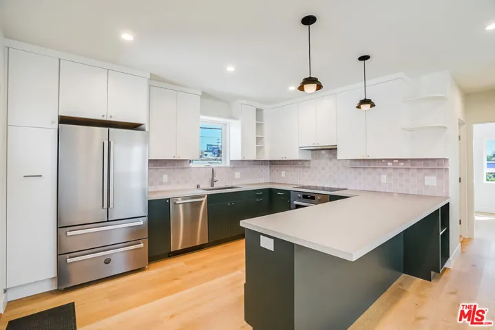 1780 Midvale Avenue, Los Angeles, California 90024