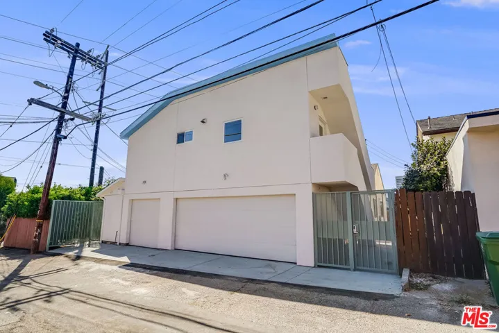 1780 Midvale Avenue, Los Angeles, California 90024