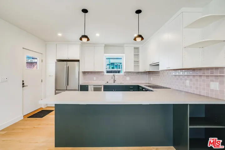 1780 Midvale Avenue, Los Angeles, California 90024