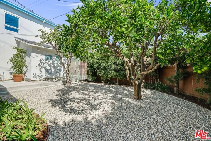 1780 Midvale Avenue, Los Angeles, California 90024