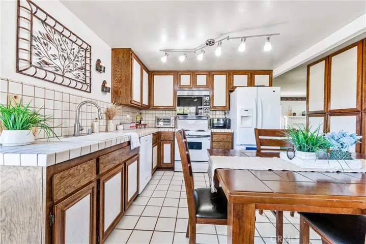 1688 Clayhill Avenue, Hacienda Heights, California 91745