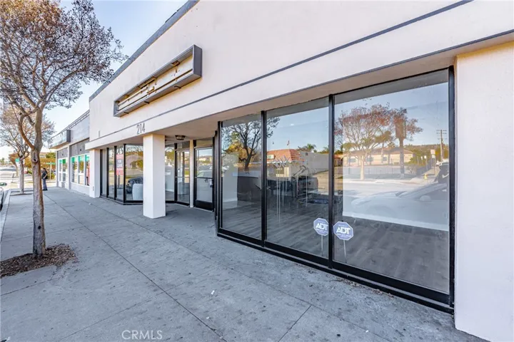 214 W La Habra Boulevard, La Habra, California 90631