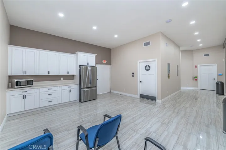214 W La Habra Boulevard, La Habra, California 90631