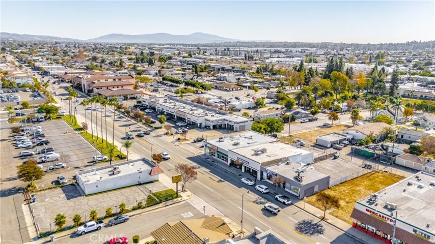 214 W La Habra Boulevard, La Habra, California 90631