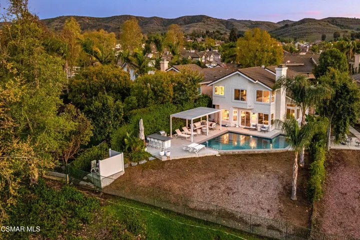 575 Fairfield Rd Simi Valley-233