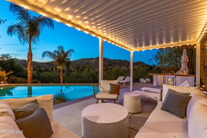 575 Fairfield Rd Simi Valley-212