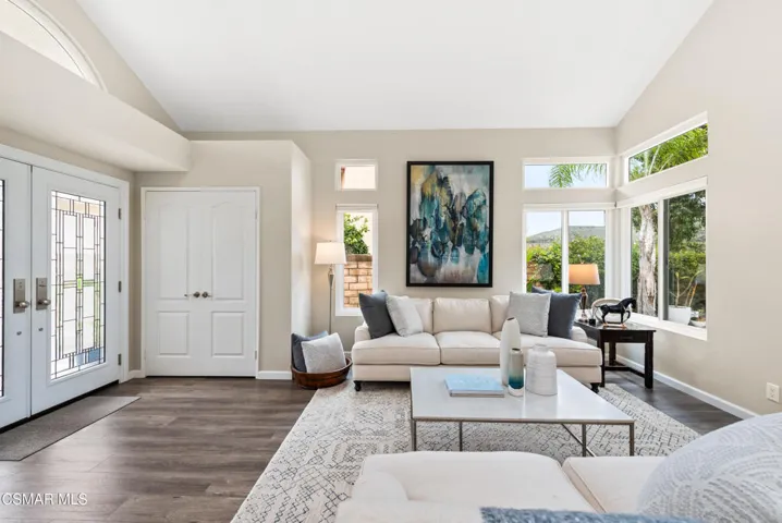 575 Fairfield Rd Simi Valley-9