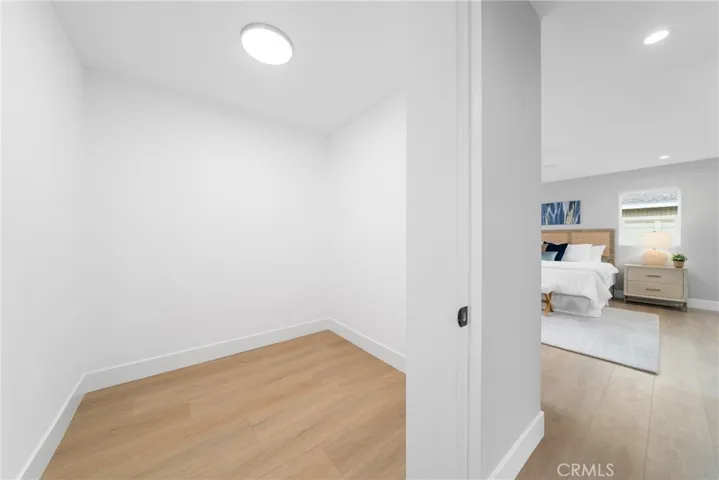 Primary Suite Walk-in Closet