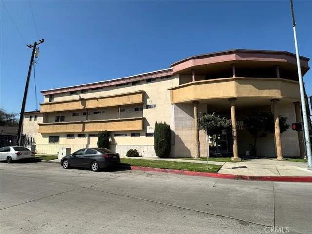 10355 Long Beach Boulevard, Lynwood, California 90262
