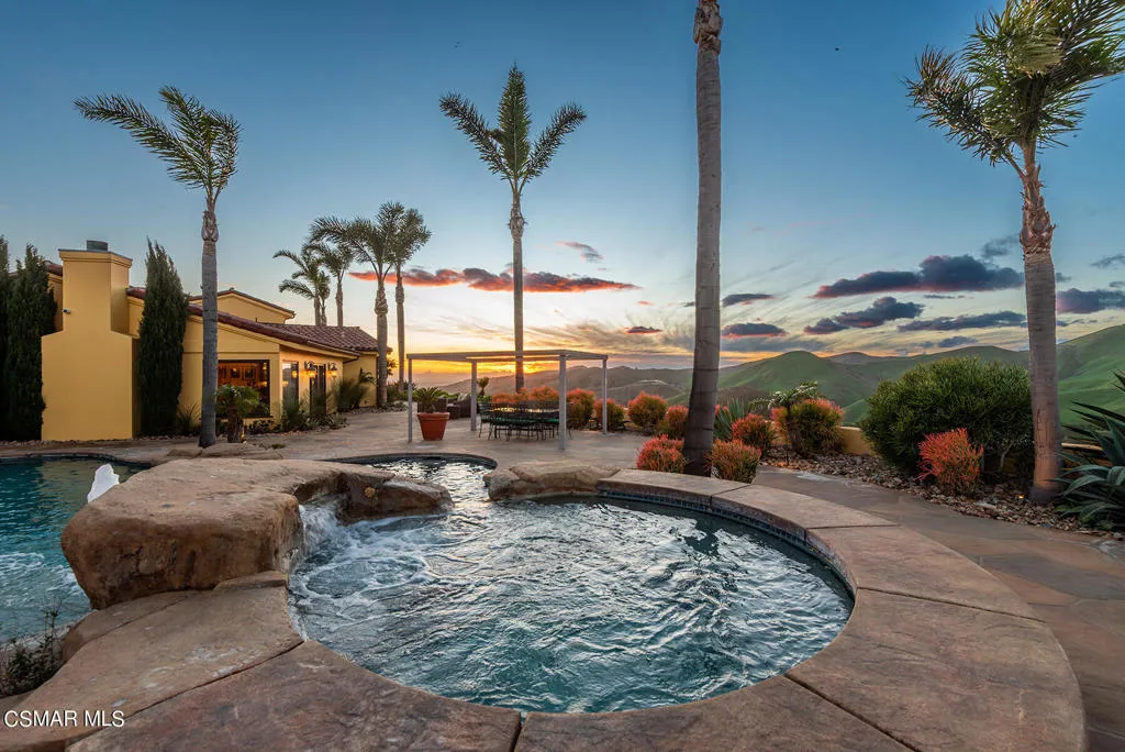 2065 E La Loma Avenue, Somis, California 93066 home-pic-8