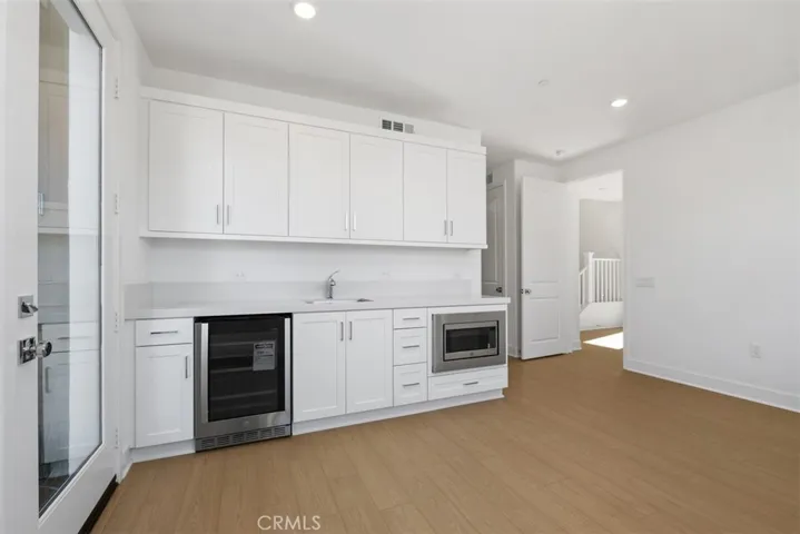 125 Seep, Irvine, California 92618