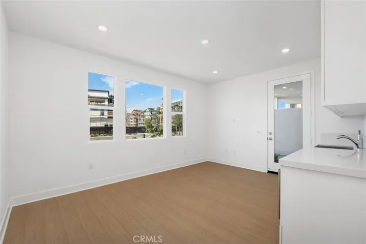125 Seep, Irvine, California 92618