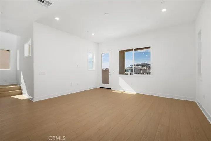 125 Seep, Irvine, California 92618