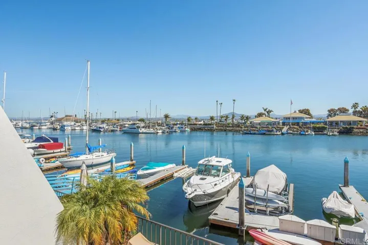 30 Antigua Ct, Coronado, California 92118