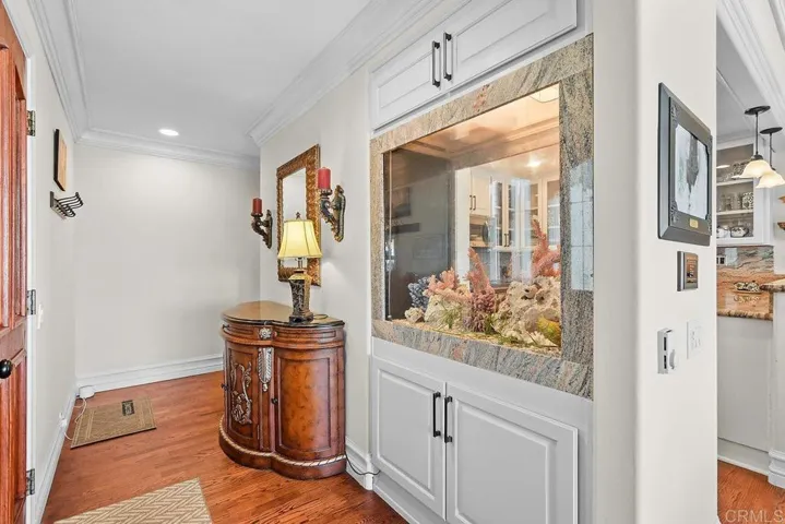 30 Antigua Ct, Coronado, California 92118
