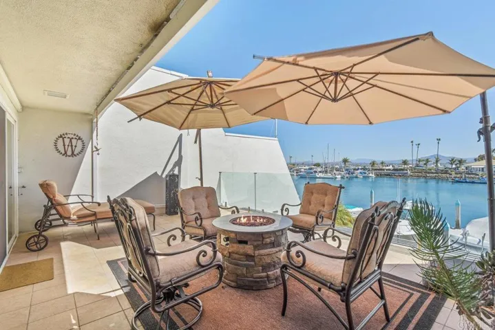 30 Antigua Ct, Coronado, California 92118