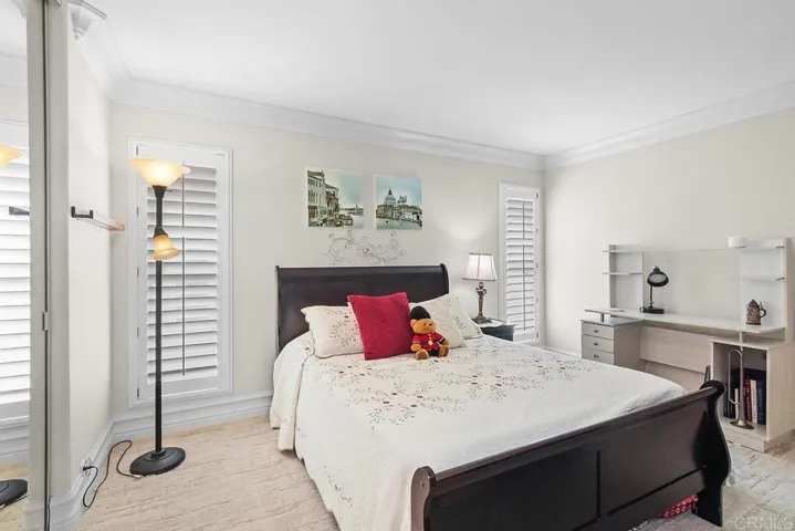 30 Antigua Ct, Coronado, California 92118
