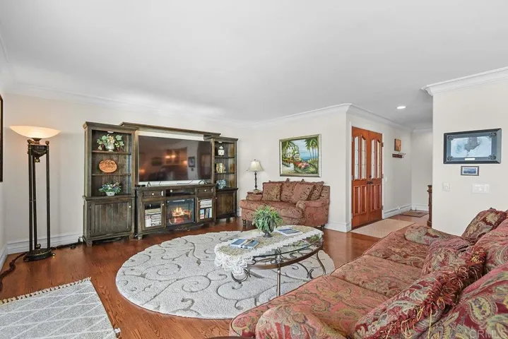 30 Antigua Ct, Coronado, California 92118
