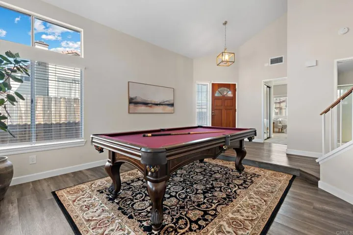 2030 Paseo Cresta, Vista, California 92084