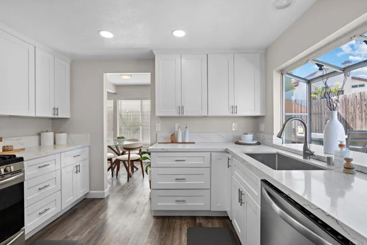 2030 Paseo Cresta, Vista, California 92084