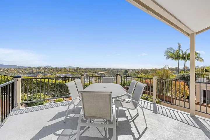 575 Forrest Bluff, Encinitas, California 92024
