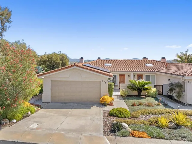 575 Forrest Bluff, Encinitas, California 92024
