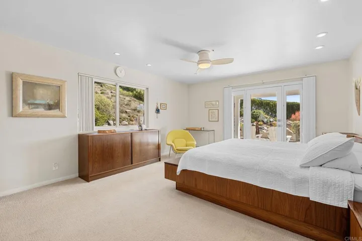 575 Forrest Bluff, Encinitas, California 92024