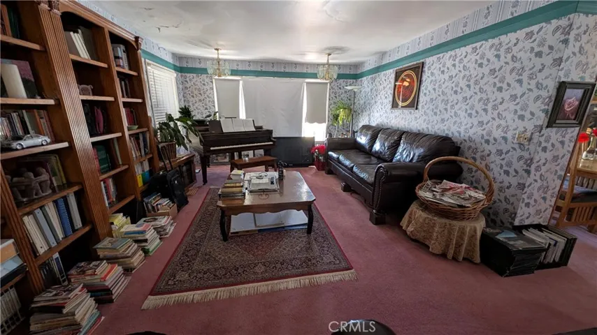 18510 Seneca Road, Apple Valley, California 92307
