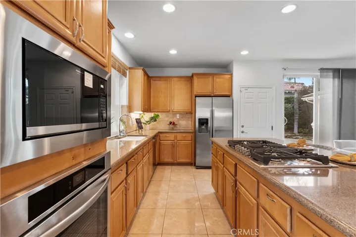1724 Honors Lane, Corona, California 92883