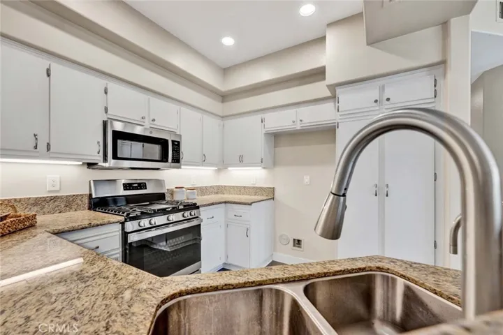 7939 E Horizon View Drive, Anaheim Hills, California 92808