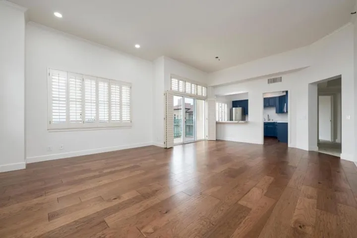 1 Baldwin Avenue 1017, San Mateo, California 94401