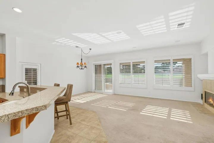 75715 Heritage - Great Room