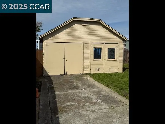 419 43rd, Richmond, California 94805