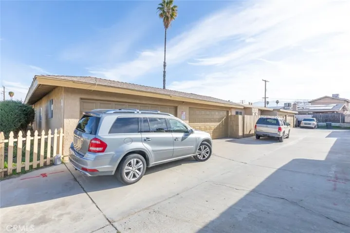 928 Monarch Street, Hemet, California 92543