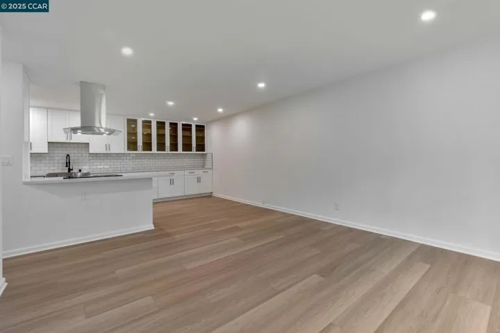 1305 Boulevard Way 314, Walnut Creek, California 94595
