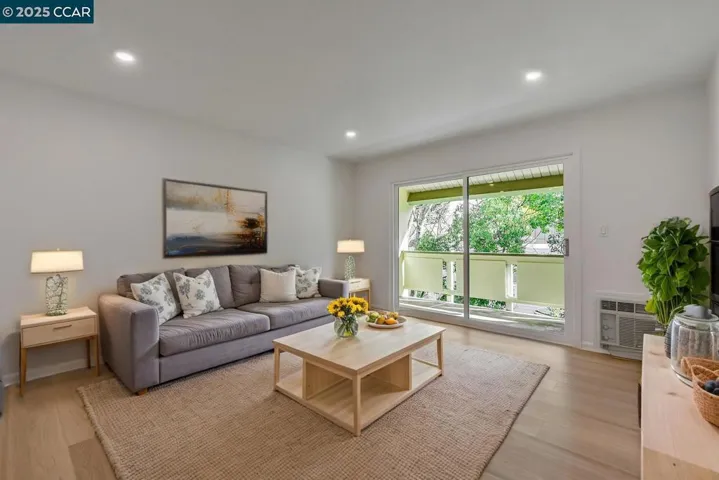 1305 Boulevard Way 314, Walnut Creek, California 94595