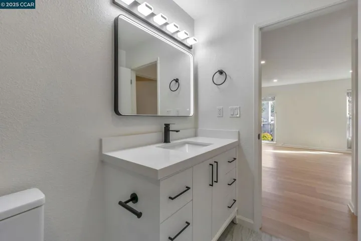 1305 Boulevard Way 314, Walnut Creek, California 94595