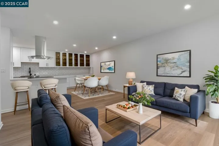 1305 Boulevard Way 314, Walnut Creek, California 94595