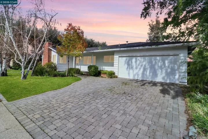 1733 Elmhurst Ln, Concord, California 94521