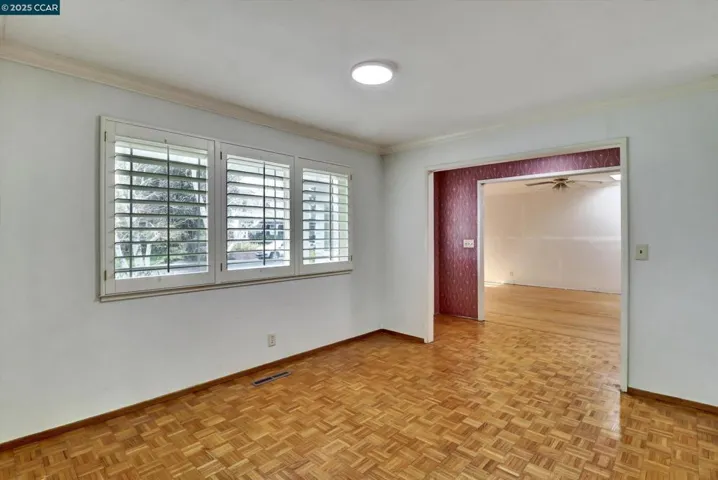 1733 Elmhurst Ln, Concord, California 94521