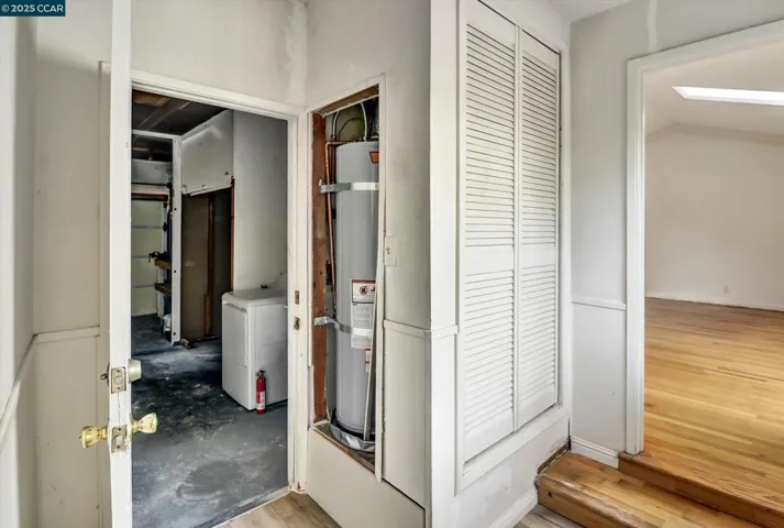 1733 Elmhurst Ln, Concord, California 94521