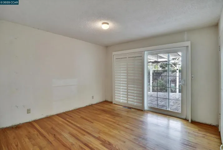 1733 Elmhurst Ln, Concord, California 94521