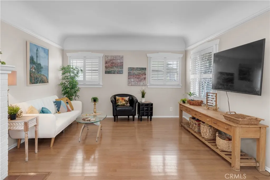 1269 W 1st Street, San Pedro, California 90732 home-pic-9