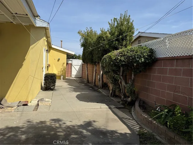 5856 Los Molinos Drive, Buena Park, California 90620