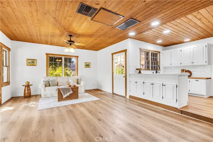 Easy living in this floorplan with an open country kitchen